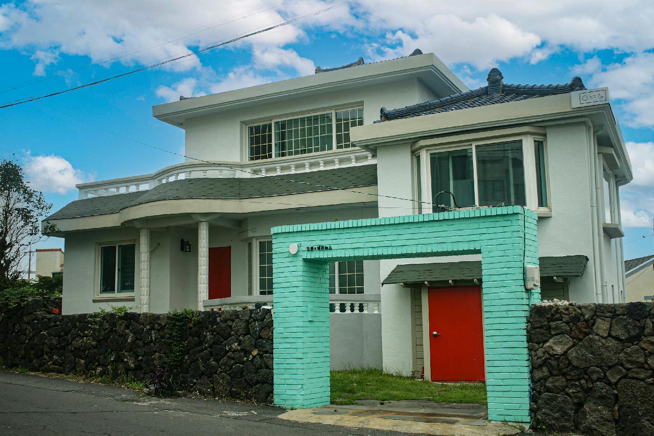 오롯바이에퀴녹스