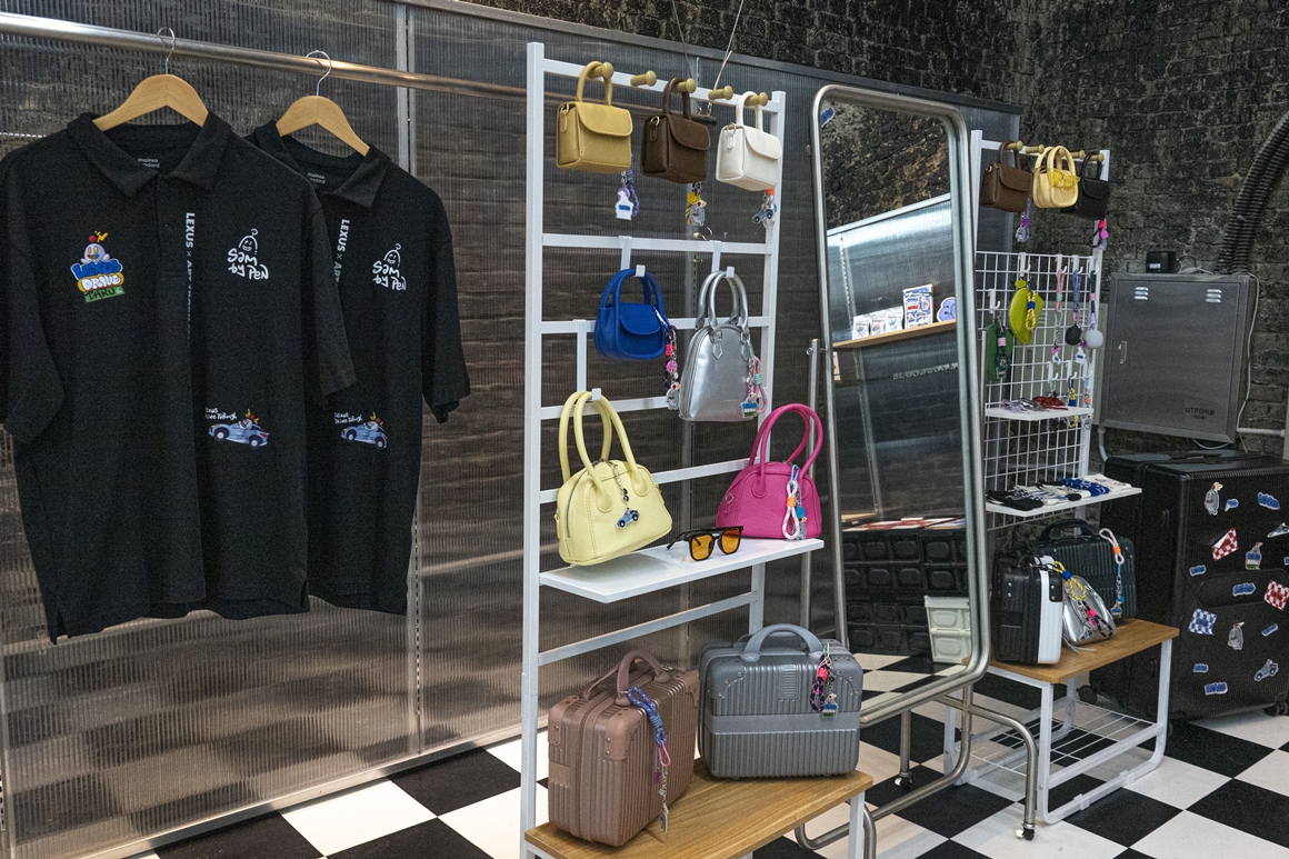 활짝 피어나는 예술섬 제주 <다같이 놀자, 전시 따라서! 제주 아트 트랙>