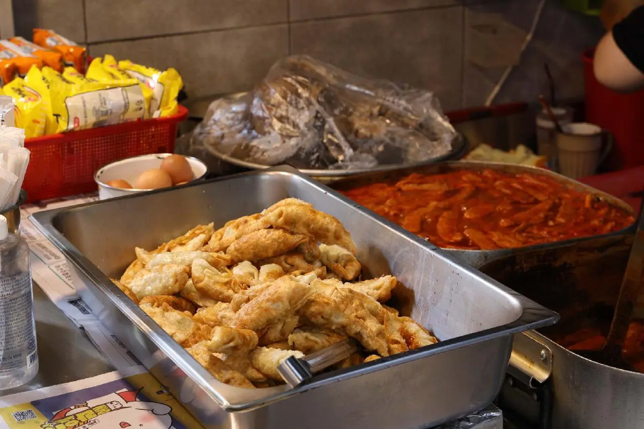 Sarang Bunsik (사랑분식)