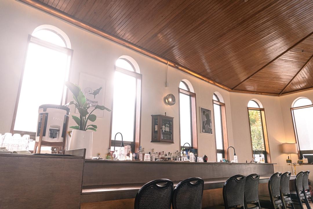 사진 스폿을 가진 카페 Best 3  <사진 스폿을 가진 카페>