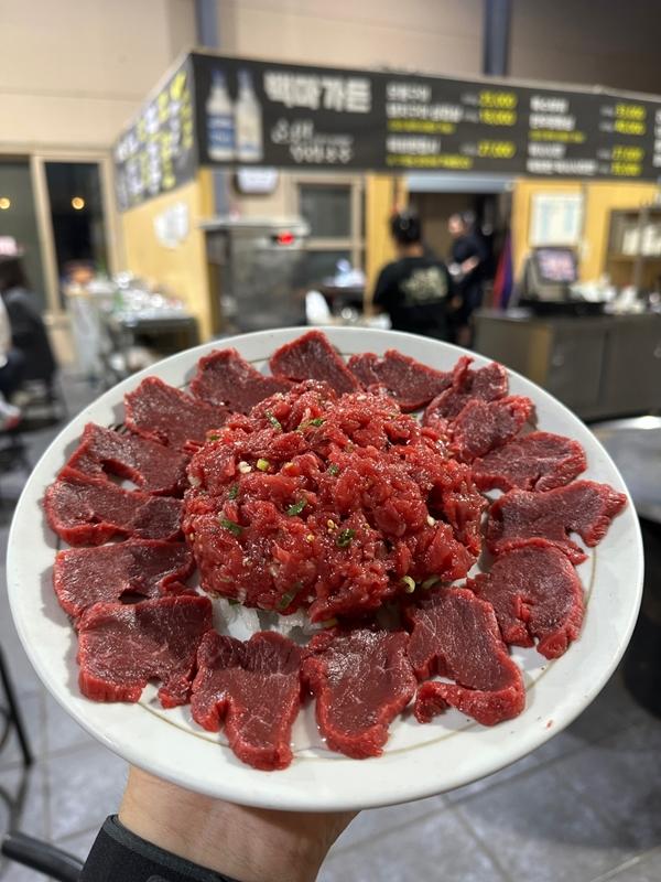 색다른 음식 말고기 업체  <말로 표현한 제주도>