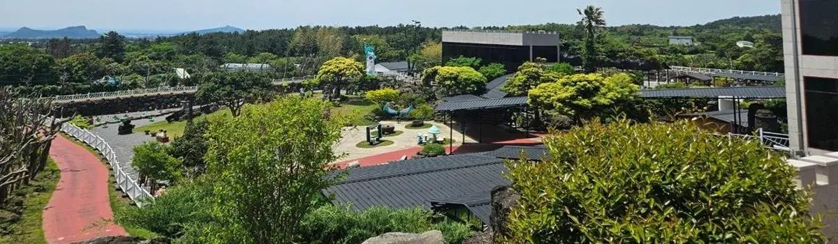 済州 Soingook Theme Park の園内実景