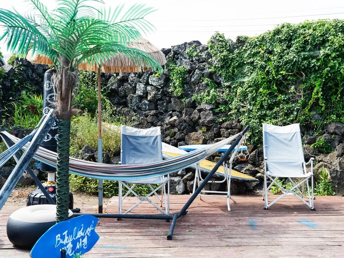 Woljeong Bajeul Surfing & Paddleboard