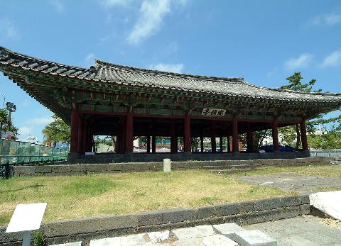 관덕정
