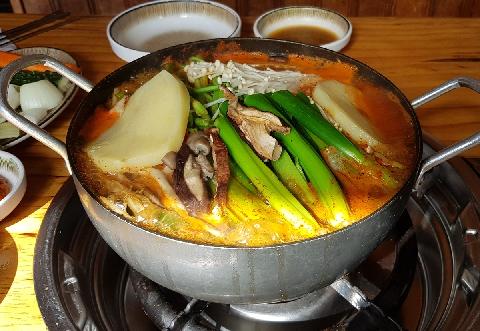 24시 뼈다귀탕 제주점 대표이미지