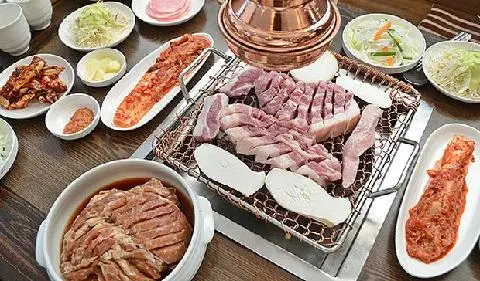 포도원흑돼지 사진