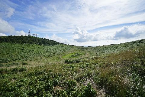 Geum (Geumak) Oreum Volcanic Cone and Wangmae Crater Lake