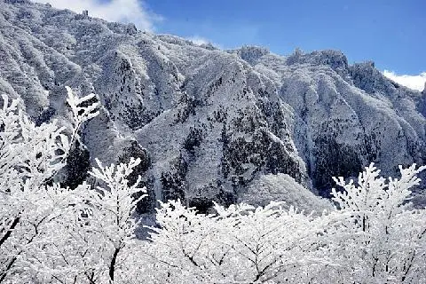 영실기암 사진