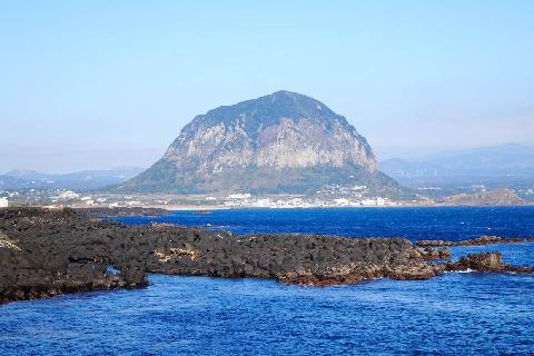 산방산