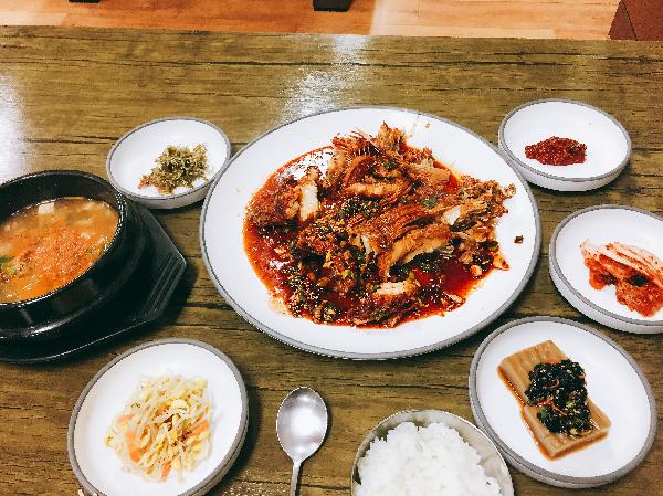 감칠맛나는 밥도둑입니다 너무맛있어요