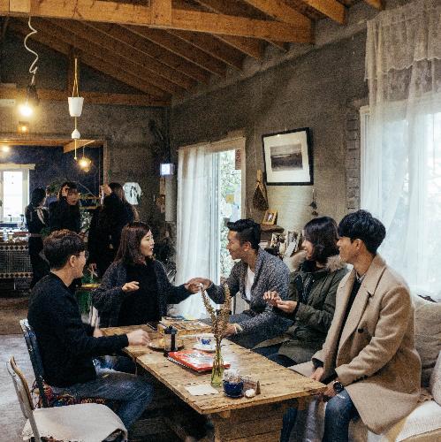 여행 중에 만난 사람들과 오순도순 이야기를 나눴던 시간