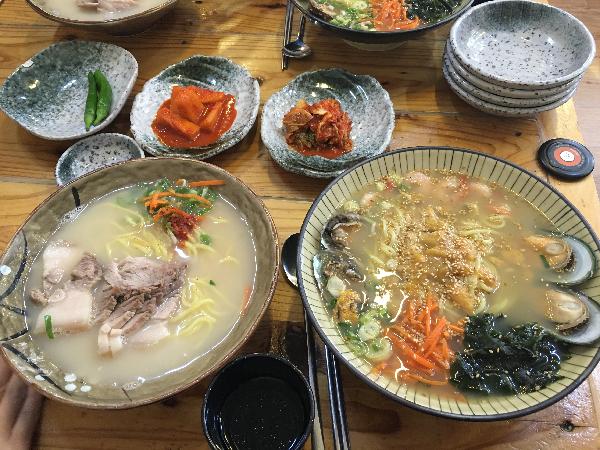 처음 먹어봤는데 향긋하고 담백했어요 강추!