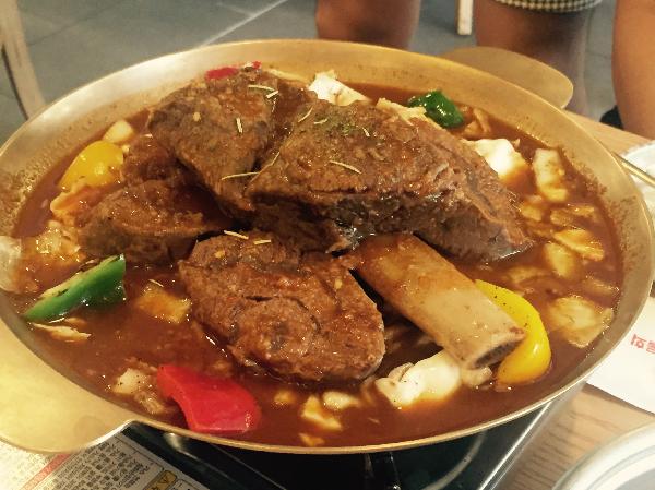 고요남에서 함께한 추억, 식신원정대에도 나왔다는 제주 신시가지 고요남 주먹갈비집입니다.  맛있고 깔끔해용