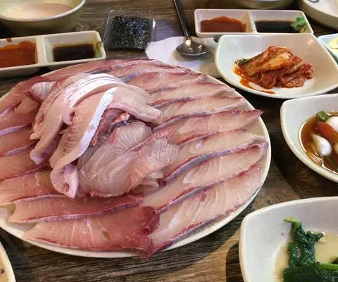 #대방어회 #모슬포항 #개꿀맛