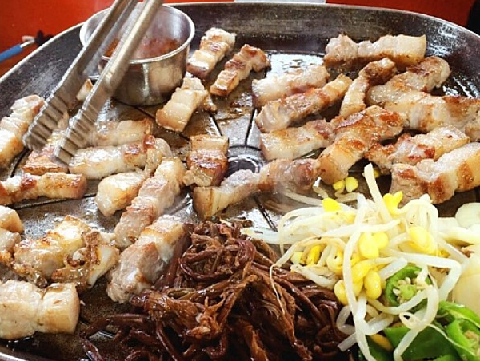 #흑돼지오겹살 고소합니다