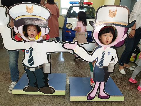  한라산의 어린이교통공원. 
재미있는 안전교육 아이들이 좋아해요.^^


