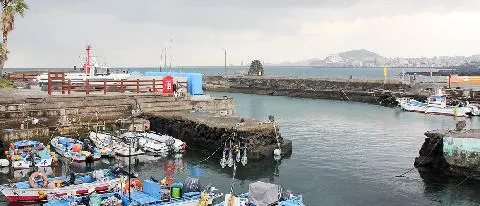 다끄네포구(용담포구) 대표이미지