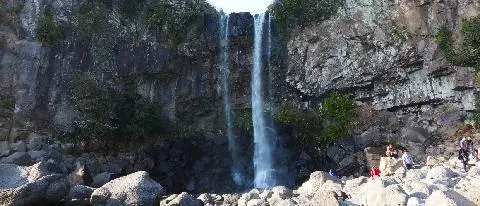 Jeongbang Falls
