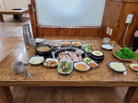 영림흑돼지가든