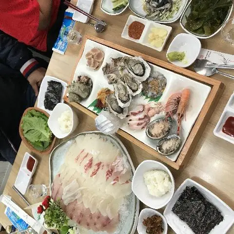 비짓제주 방문객들이 추천한 <가심비 따라 떠나는 #제값하는착한가게 여행!>