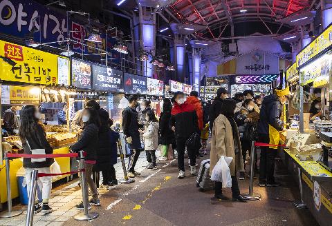 Exploring Jeju’s Traditional Markets 대표이미지