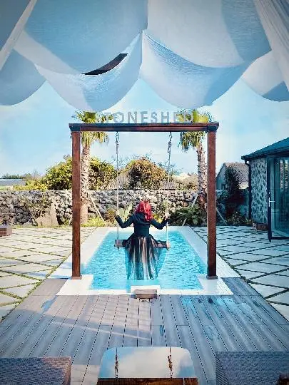 Jeju Stone Shed 대표이미지