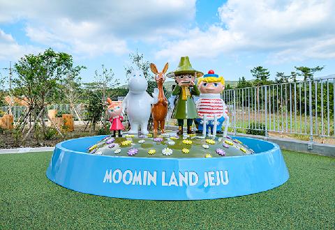 Snoopy Garden and Moomin Land Jeju: Much-Loved Comics Brought to Life 대표이미지