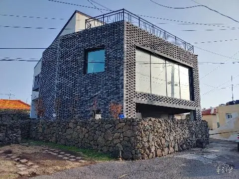 敃俊采 대표이미지