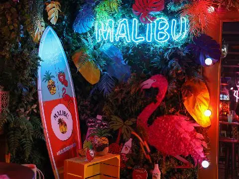 The Cliff 대표이미지