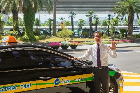 Taxis and Taxi Tours 대표이미지