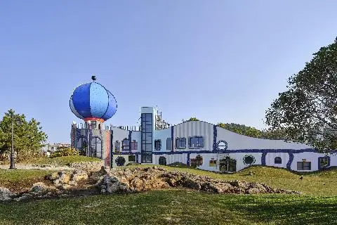 훈데르트바서파크