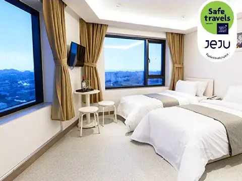 Jeju Rezion Tourist Hotel 대표이미지
