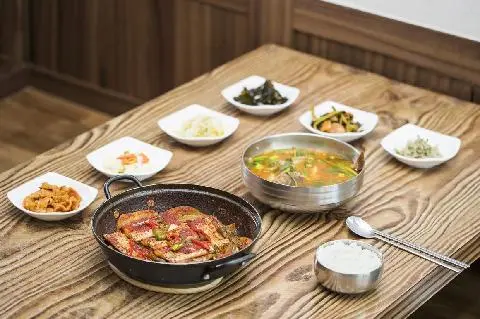 덕승식당(신관) 사진