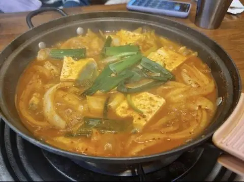 더애월 흑돼지 김치찌개 두루치기 전문점 사진