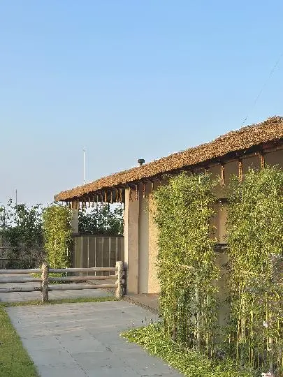 엠버퓨어힐호텔&리조트