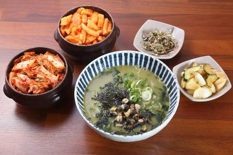 Shinjeju Bomal Kalguksu 대표이미지