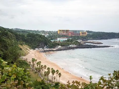 Hill from Swiri 대표이미지