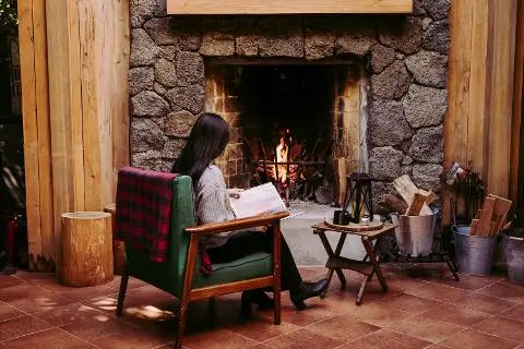 2024 Must-See Winter Experiences in Jeju <This season, let Jeju fill you with warmth, joy, and unforgettable memories!> 대표이미지