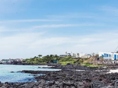 When it comes to summer, the beach is the place to be! I never knew this place existed? Revealing Jeju’s most unique beaches 대표이미지