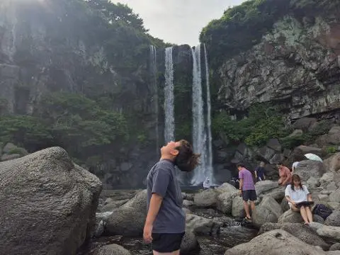 비짓제주 여름 이벤트! <제주 디지털 관광증의 이름은 무엇일까요?>