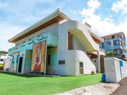 ISoo Jeon Gallery – Walking Wolves 대표이미지